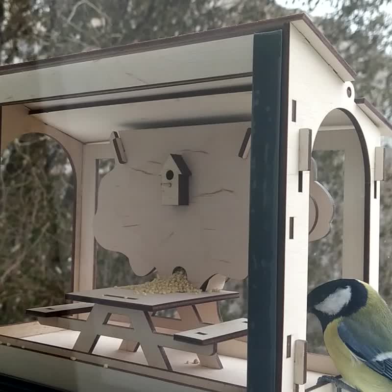 Bird feeder that attaches to the window, window decor, caring for birds - อื่นๆ - ไม้ 