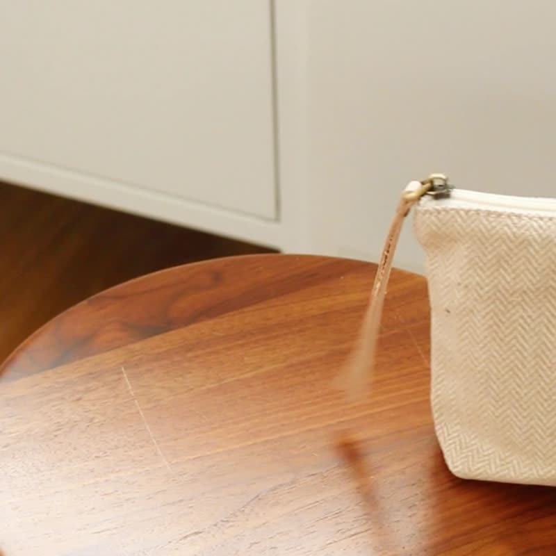 sobag original handmade apricot cotton small handbag literary embroidery bag small fresh mobile phone bag zipper coin purse - กระเป๋าใส่เหรียญ - ผ้าฝ้าย/ผ้าลินิน สีกากี