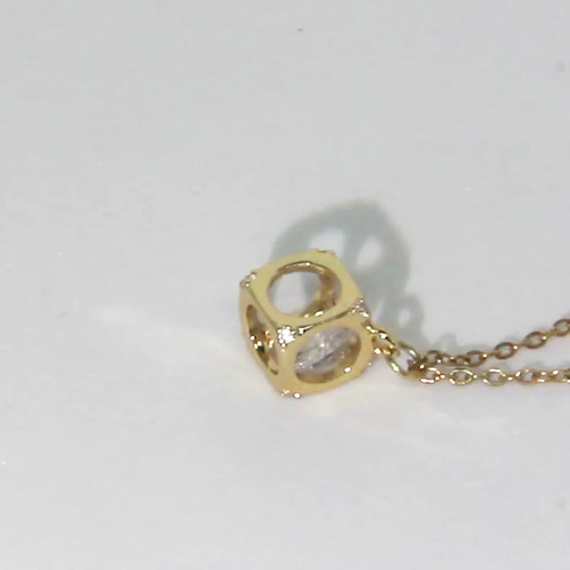 シンプルなキュービック石ネックレス - ショップ jtkjewellery ネックレス - Pinkoi