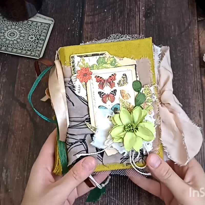 Forest butterfly junk journal handmade blank Nature botanical notebook 15*10cm - 筆記本/手帳 - 紙 綠色