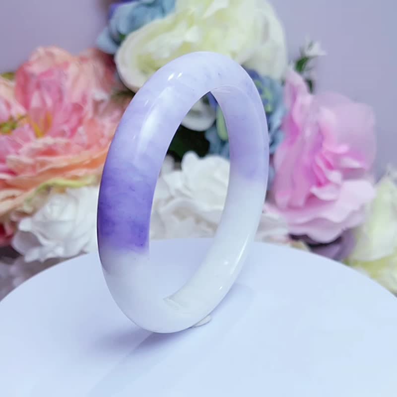 NO.197 Rare and beautiful half-wall purple white jade inner diameter 62MM romantic and gentle Hetian jade bracelet with ring mouth - Bracelets - Jade Purple