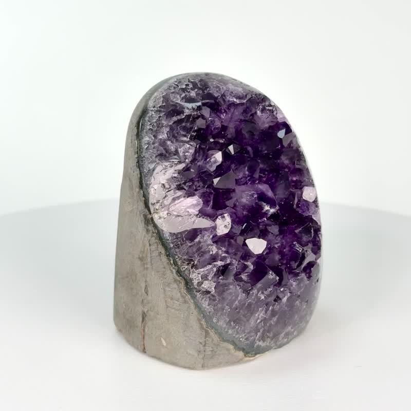 ESP 拇指晶鎮 4520251 開運小物紫水晶 小資族輕鬆入手 - 擺飾/家飾品 - 水晶 紫色