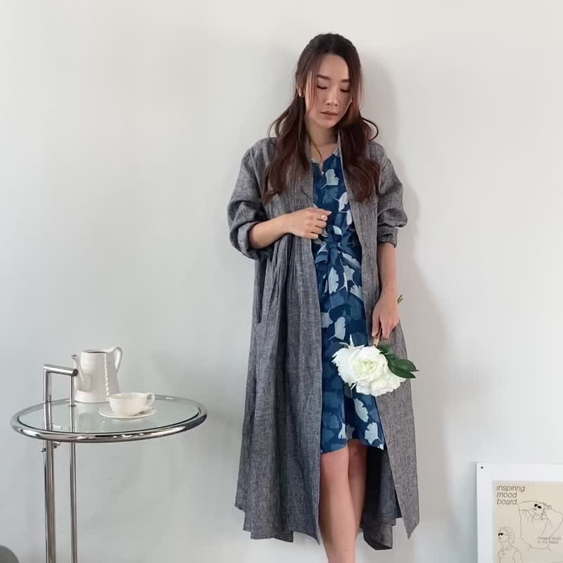 Natural Linen Coat with Pin tuck technique in Front - Grey - 女大衣/外套 - 亞麻 灰色