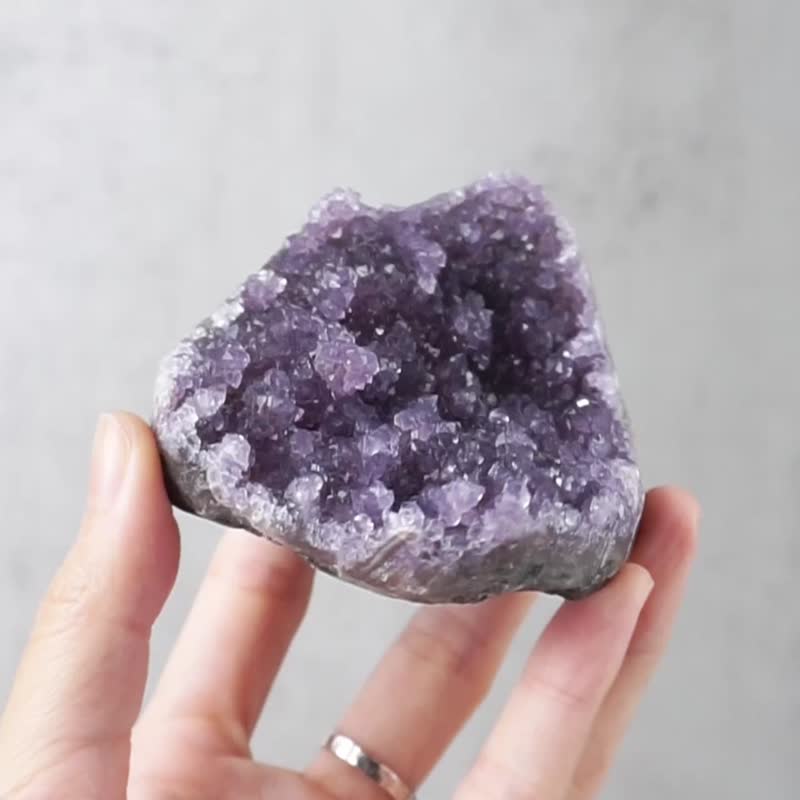 紫水晶花 水晶原礦 // 智慧 創意 鎮宅化煞 // 贈底座 - 擺飾/家飾品 - 水晶 紫色