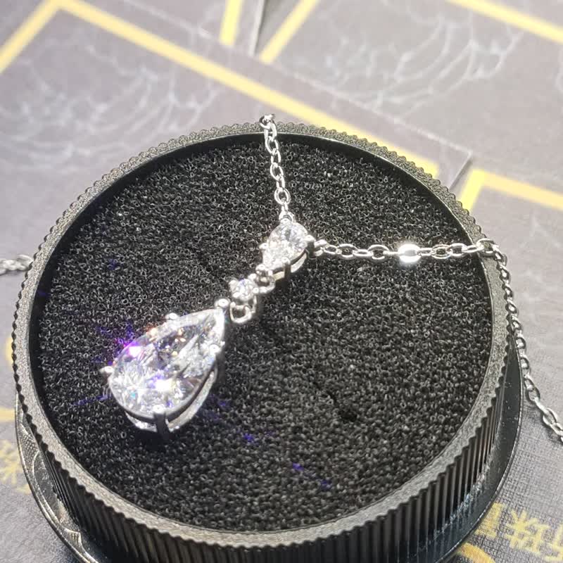 莫桑石 莫桑鑽 3克拉水滴項鍊 台北門市 客製化訂製白金 - 項鍊 - 其他材質 