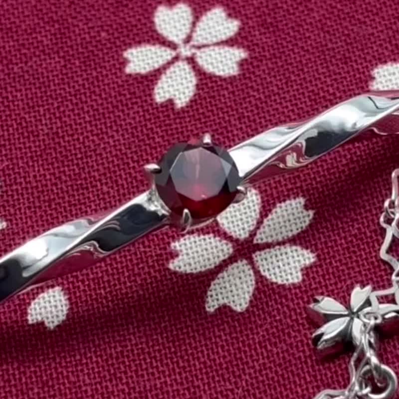 桜/ガーネット/ブレスレット/シルバー925/シルバーアクセサリー/和風/着物/日本製/送料無料 - 手鍊/手環 - 純銀 銀色