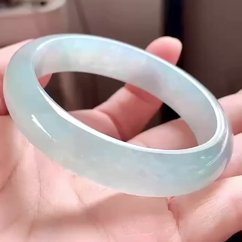 冰種 天然翡翠 緬甸 A玉 玉鐲 • 冰種天空藍翡翠貴妃鐲 - 手鍊/手環 - 玉石 藍色