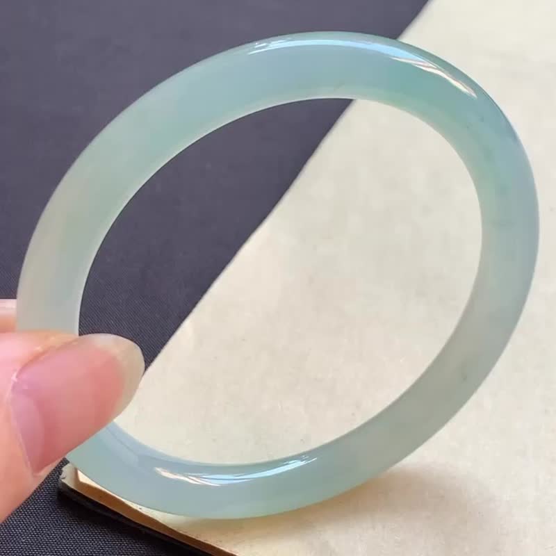 冰種翡翠天然翡翠玉鐲A玉手鐲 玉鈪 • 冰種薄荷綠翡翠圓鐲 - 手鍊/手環 - 玉石 綠色