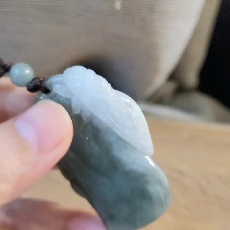 【親翠】天然翡翠 冰綠竹節巧色冰蟬一嗚驚人項鍊 送禮首選 - 項鍊 - 玉石 綠色