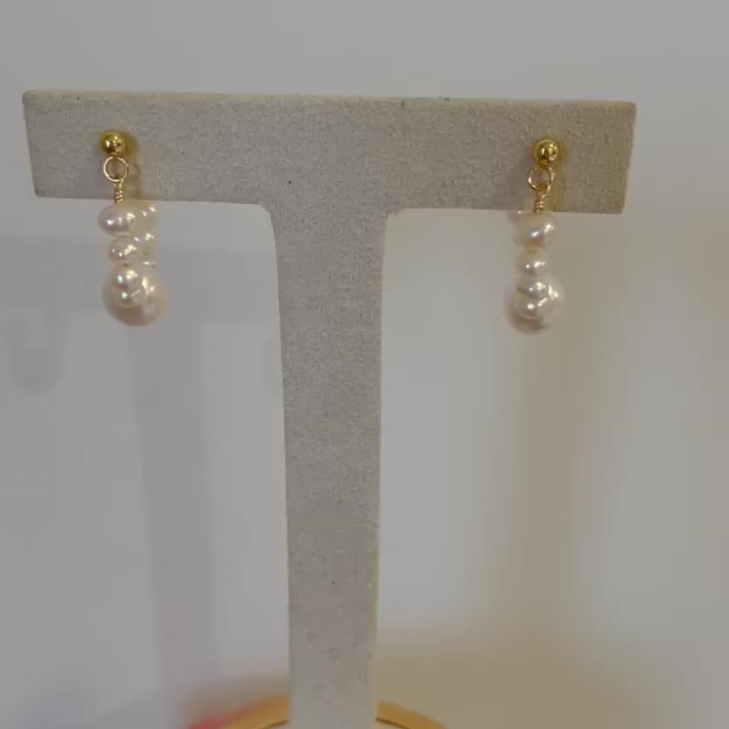 Handmade Earrings Freshwater Pearls Japanese Handmade Artist - ต่างหู - ไข่มุก ขาว