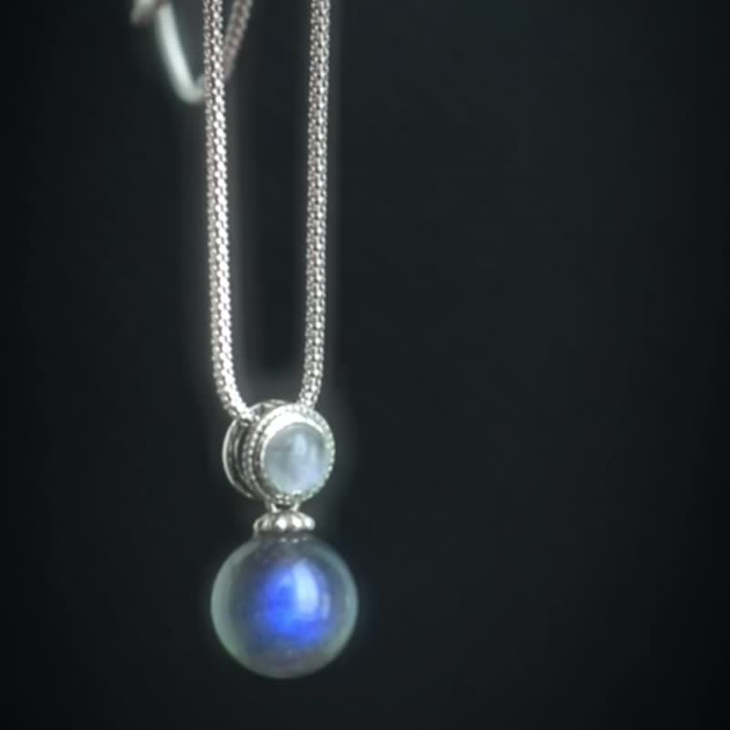 Labradorite Stone Blue Halo S925 Silver - Necklaces - Crystal 