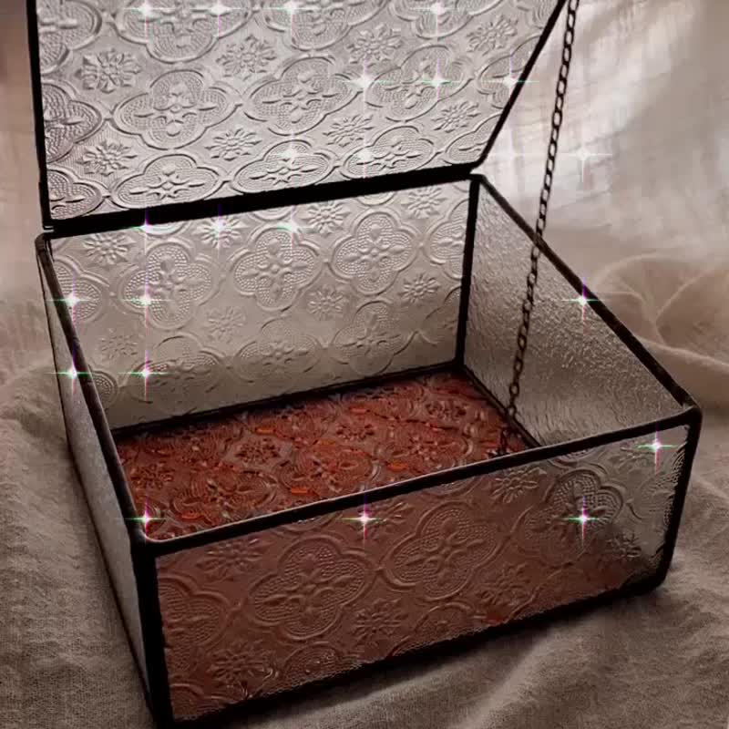 Cake Box l Inlaid Glass Jewelry Box/Ornament Box - Items for Display - Glass Transparent