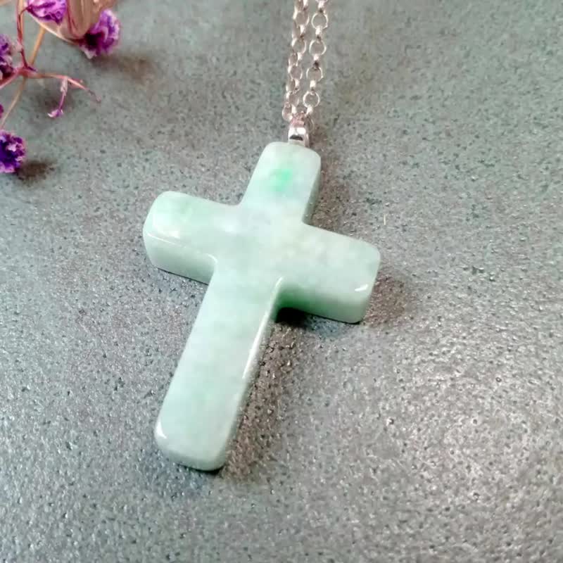 Christmas Ornaments Christmas Gift Box|Jade Pendant Shape Jade Pendant-Cross Cyan Burmese Jade - สร้อยคอ - หยก สีเขียว