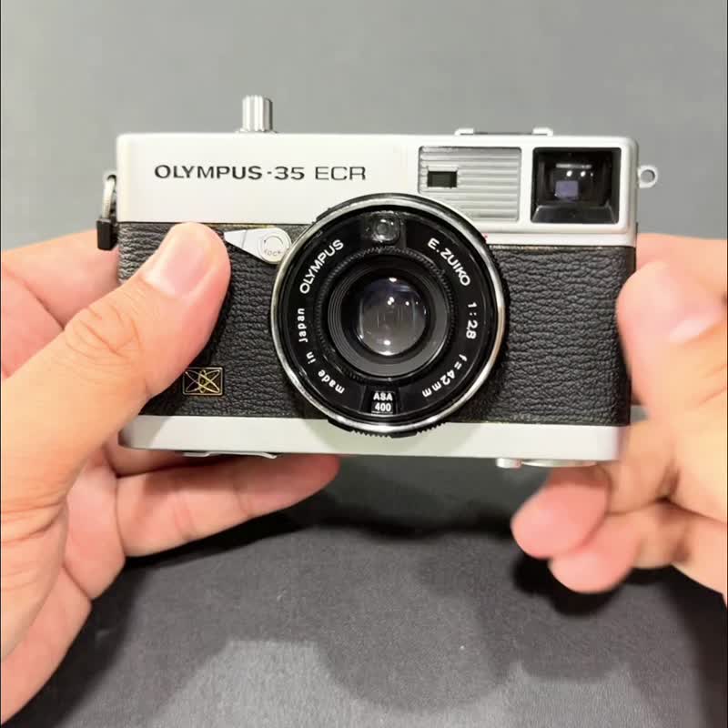 135 film Olympus 35 ECR film camera silver and black color film 80% new - กล้อง - โลหะ หลากหลายสี