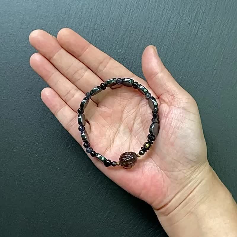 Black Stone cordierite obsidian ebony wood Stone turtle Bronze bracelet to attract wealth and ward off evil spirits customized - สร้อยข้อมือ - คริสตัล หลากหลายสี