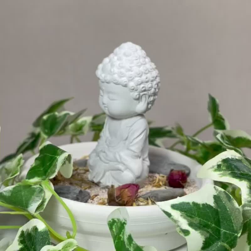 佛像公仔 淨念吉祥小佛之悟道 小盤套組 佛 吸濕 長輩禮 母親節 - 香氛/精油/擴香 - 其他材質 白色