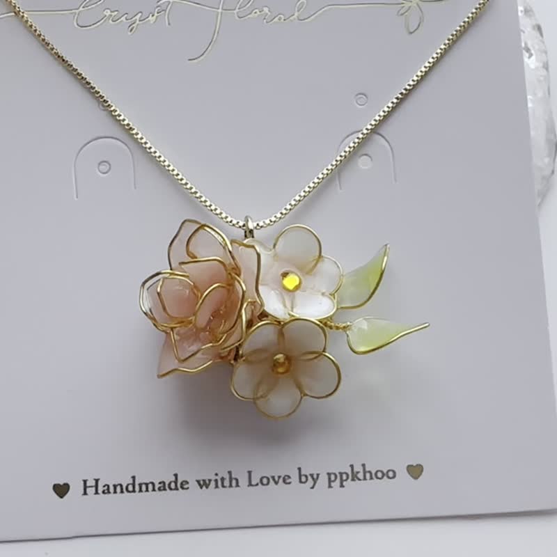 Rose Pendant with Necklace - สร้อยคอ - เรซิน สึชมพู