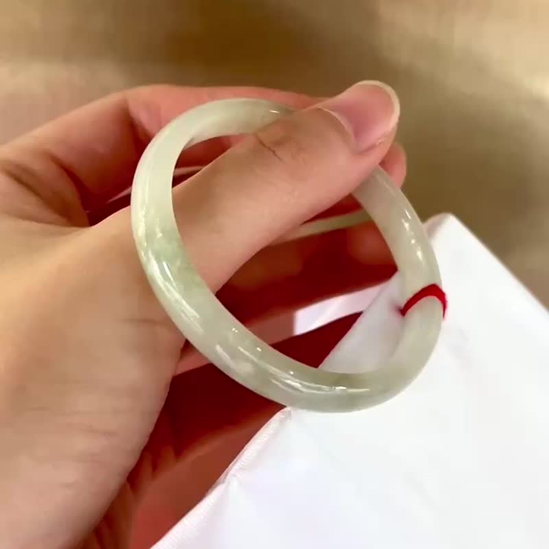 冰種 天然翡翠 緬甸 A玉 玉鐲 • 高冰種果綠翡翠貴妃鐲 - 手鍊/手環 - 石頭 綠色