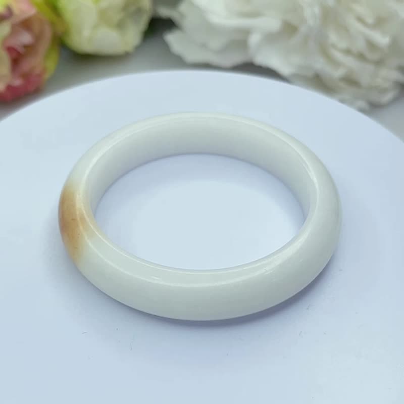 No.105 Pretty Sugar White Jade Candy Bracelet 53 MM Pretty Color Bracelet with Ring Mouth - Bracelets - Jade Multicolor