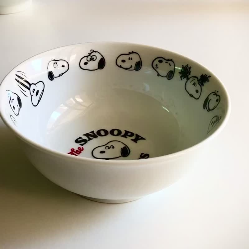 [Graduation Season/Free Shipping/Special Offer] Snoopy's large bowl with spoon (emoticon) - ถ้วยชาม - เครื่องลายคราม 