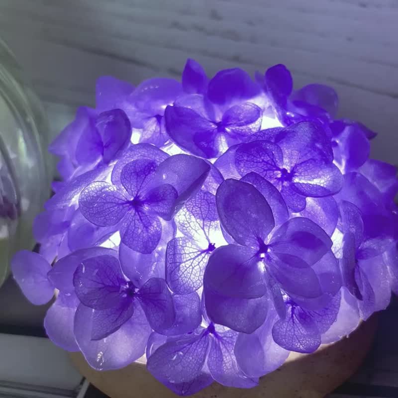 Lavender Purple Art Lamp Hydrangea Handmade Night Lamp Natural Stone Atmosphere Lamp - โคมไฟ - พืช/ดอกไม้ สีม่วง