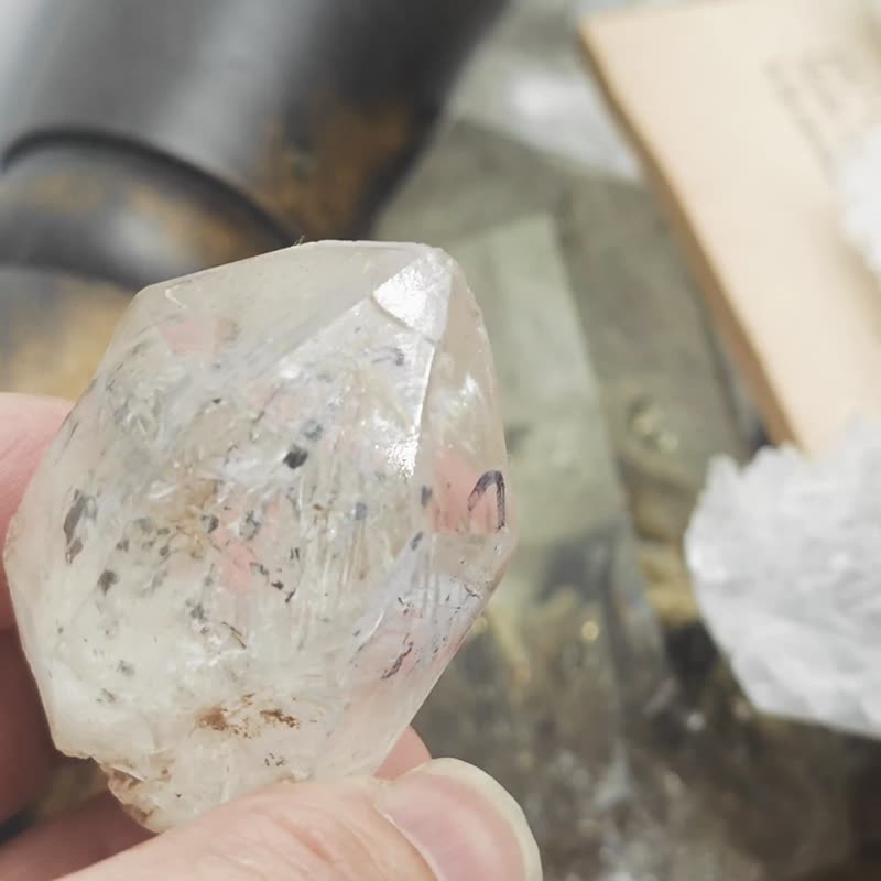 天然閃靈鑽|活動黑沙|水中流動|能量功效強 - 擺飾/家飾品 - 水晶 
