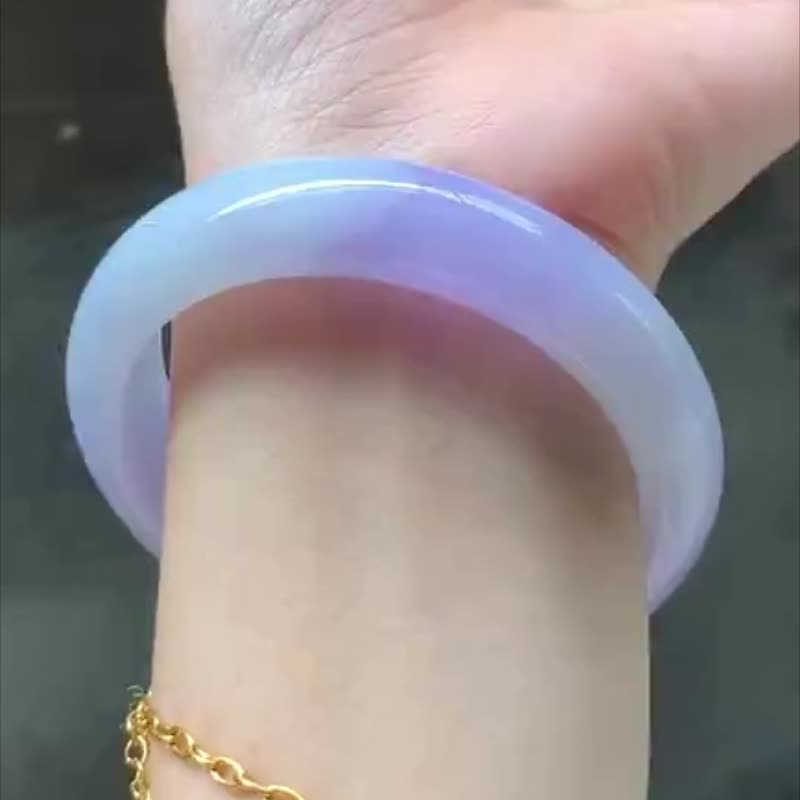 冰種翡翠天然翡翠玉鐲A玉手鐲 玉鈪 • 糯冰種粉紫藍翡翠福鐲 - 手鍊/手環 - 玉石 紫色
