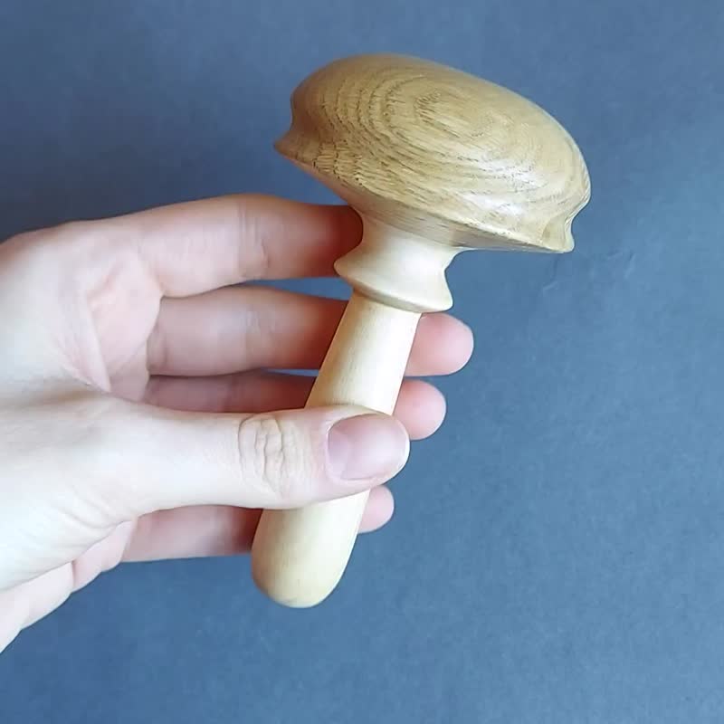 Wood darning mushroom with a recess - 編織/刺繡/羊毛氈/縫紉 - 木頭 