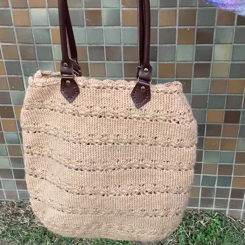 Large flower Linen woven portable shoulder bag / portable and shoulder Linen woven bag / original color Linen - Handbags & Totes - Cotton & Hemp Khaki