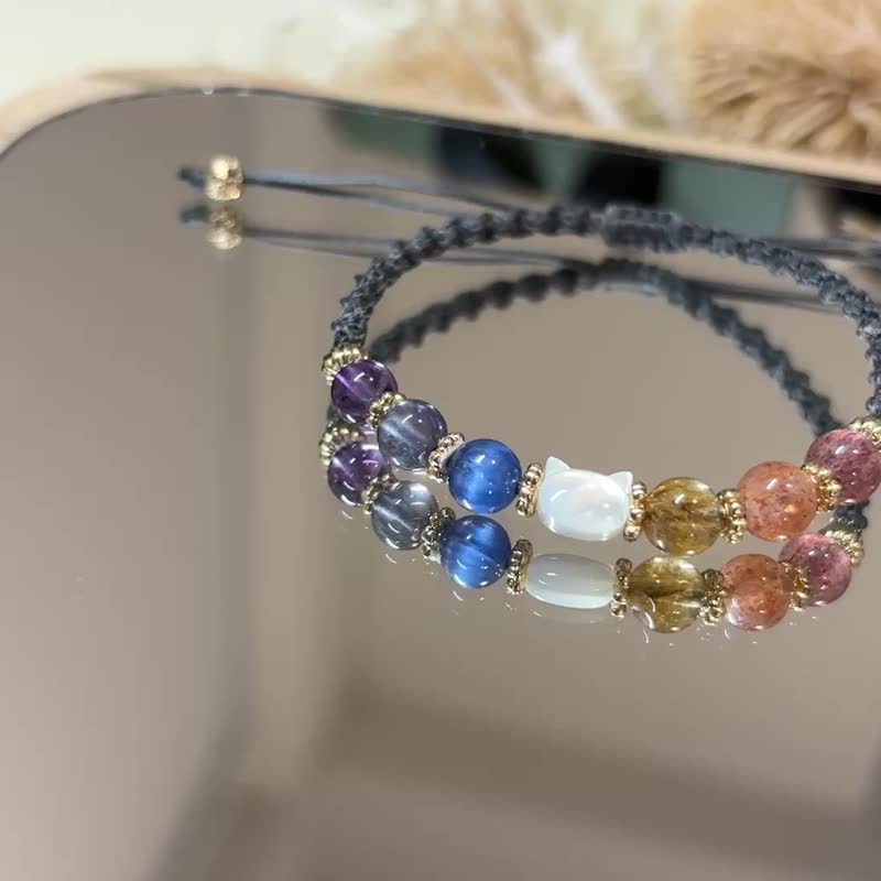 Strawberry Quartz * Sunstone * Rutilated Quartz * Kyanite * Iolite * Amethyst_The Feline's Wish List - Bracelets - Crystal Multicolor