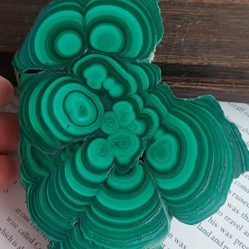 マラカイト石産マラカイト研磨天然鉱石原石 - ショップ alice