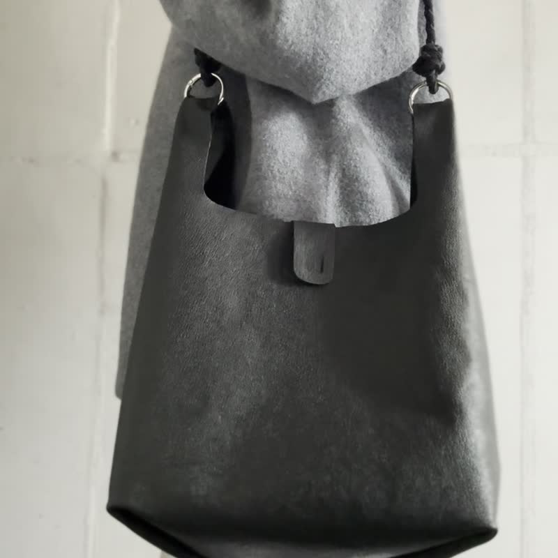 Usual Bag M Black_Goat Skin_ tote bag - 手提包/手提袋 - 真皮 