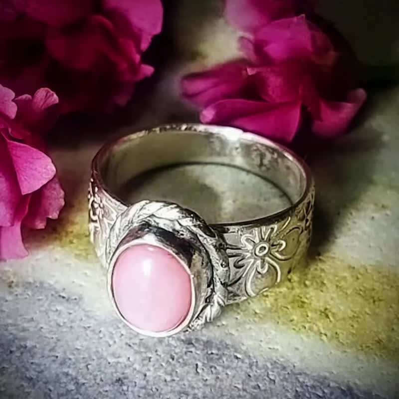 【Captain Flint手作銀飾】櫻花紋飾 天然粉紅蛋白石 999純銀戒指 - 戒指 - 寶石 粉紅色