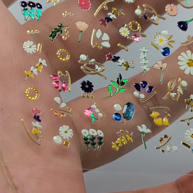 【專業用】美甲貼紙 3D Art 小花【韓國製】 - 指甲油/指甲貼 - 紙 金色