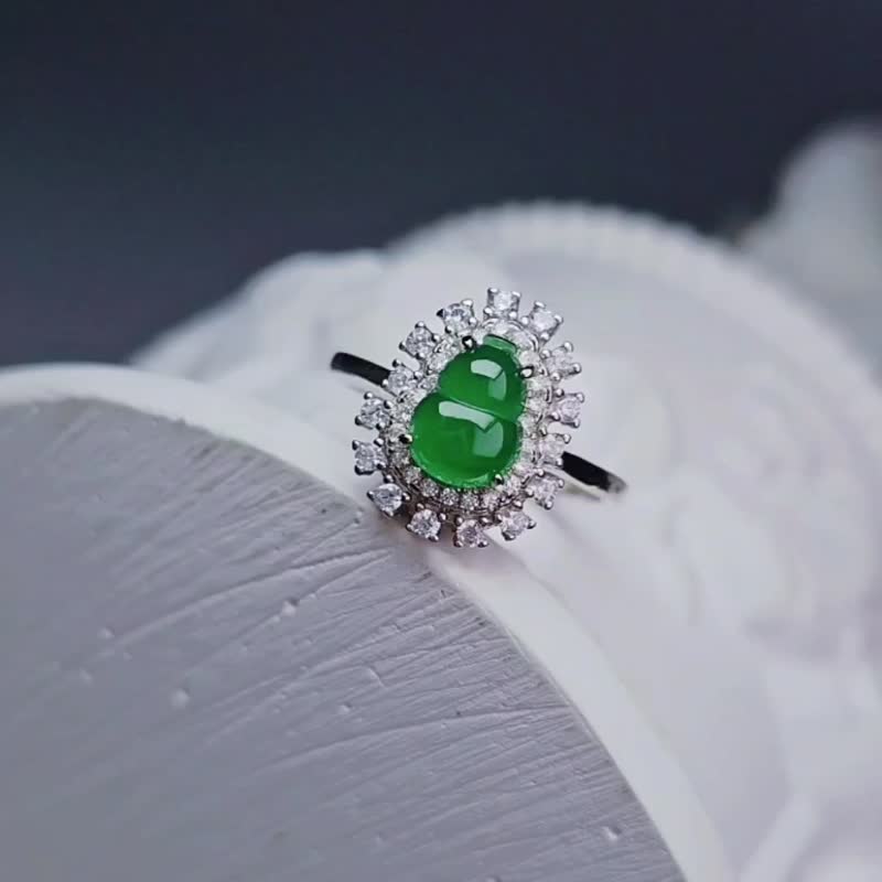 Blessed and Wealthy | Bingyang Green Gourd | A-quality jade gourd sterling silver plated 18k luxury three-dimensional ring - แหวนทั่วไป - หยก 