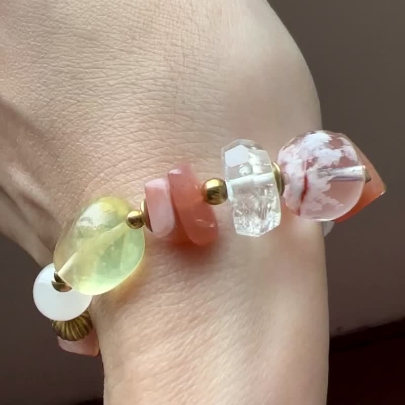 ||Qingqiu|| Navel energy bracelet. Snow Ghost/Lemon Crystal/Green Crystal/Sun Stone/Translucent Gypsum - สร้อยข้อมือ - คริสตัล สีส้ม