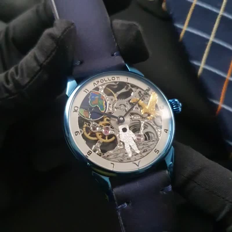 นาฬิกาโครงกระดูก , นาฬิกาอวกาศ , นาฬิกาอพอลโล 11 , นาฬิกาพระจันทร์ , นาฬิกาจักรก - นาฬิกาผู้ชาย - วัสดุอื่นๆ หลากหลายสี