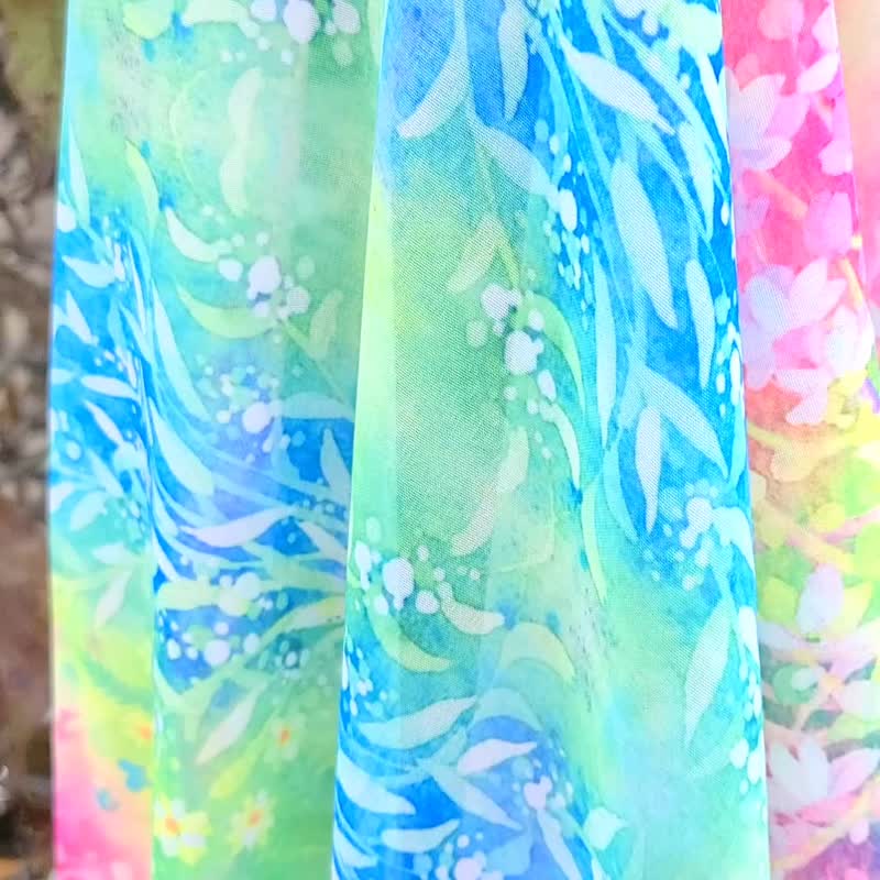 【A song of flowers waiting for spring】水彩画　シフォンストール　スカーフ　小鳥　木蓮　かわいい　贈り物 - 圍巾/披肩 - 聚酯纖維 粉紅色