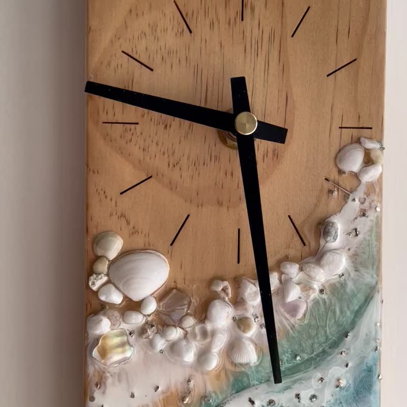 【樹脂藝術作品】北歐簡約海洋海浪木掛鐘 - 時鐘/鬧鐘 - 樹脂 