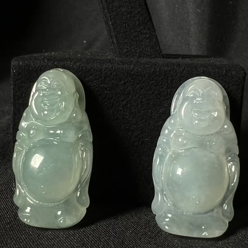仏陀のために祈る | 氷でできた仏陀の立像 - ネックレス - 翡翠 透明