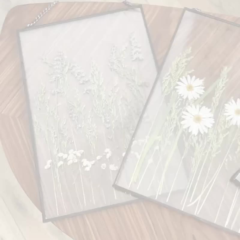 Pressed Flower Wall Art Set | Botanical Triptych Frame | Real Dried Flowers - 壁貼/牆壁裝飾 - 玻璃 綠色