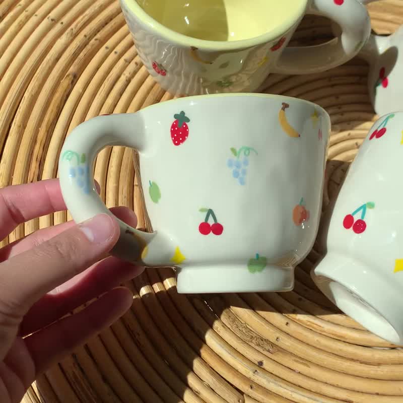Coffee Shot Cup Ceramic Cherry - 花瓶/花器 - 陶 多色