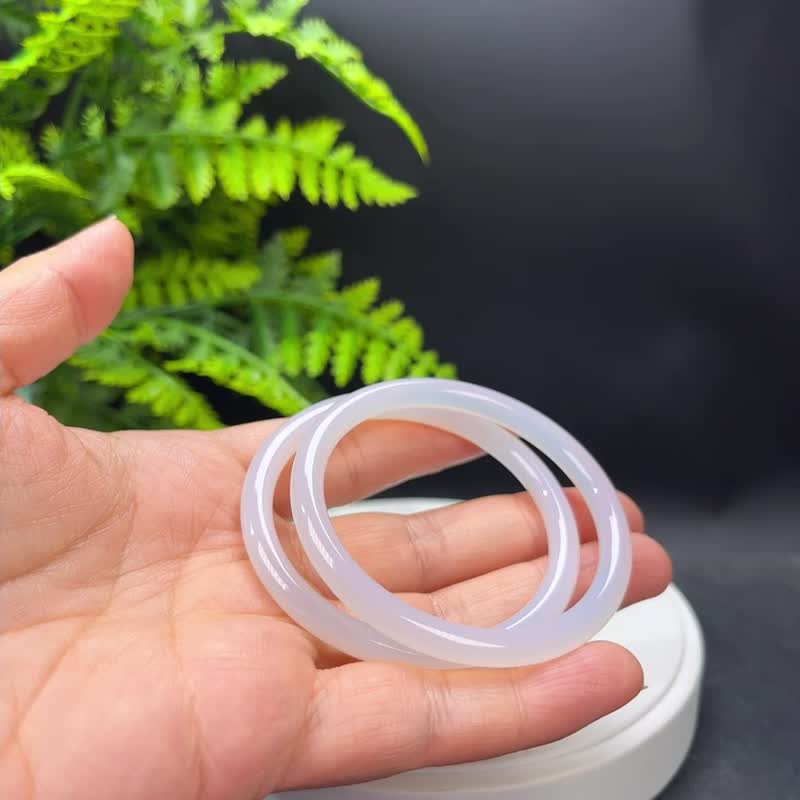 White Agate Bracelet 52MM Ice Run Light Fairy Strip Chalcedony Bracelet Bright White Rufan Single Piece For Sale - สร้อยข้อมือ - เครื่องประดับพลอย ขาว