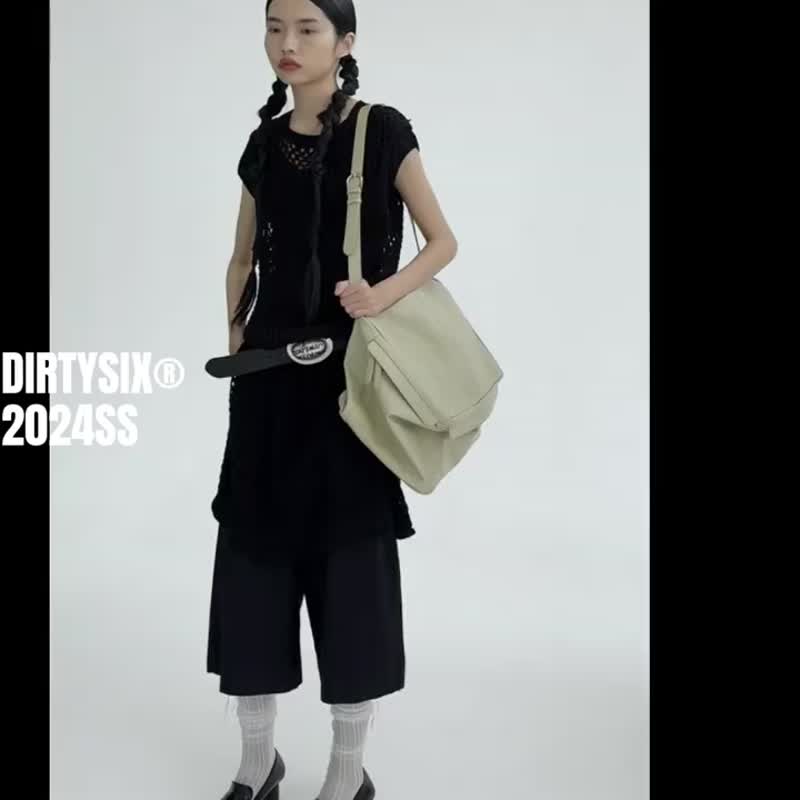 苔蘚杏色 DOWNTOWN藝術家 摺疊大飯盒 大容量單肩包 酷感公事包 - 公事包 - 人造皮革 卡其色
