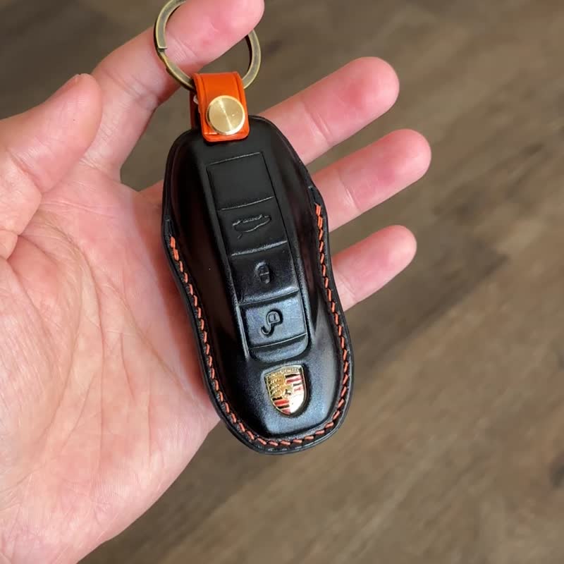 保時捷 馬臀 鑰匙皮套 Porsche Macan Cayenne Panamera - 鑰匙圈/鑰匙包 - 真皮 紅色
