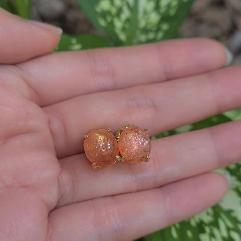 天然未經處理的太陽石尺寸 8×10 毫米鍍金純銀耳釘 - 耳環/耳夾/耳骨夾 - 寶石 橘色