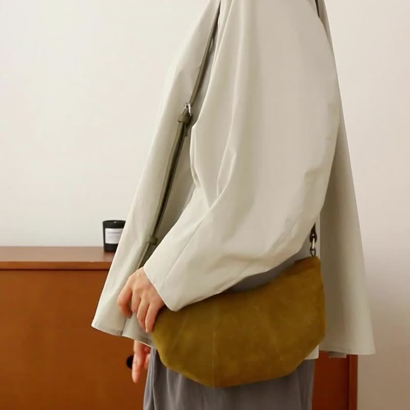 sobag簡約麂皮高級單肩斜挎半月牛角可頌包女復古通勤腋下月牙包 - 側背包/斜背包 - 真皮 綠色