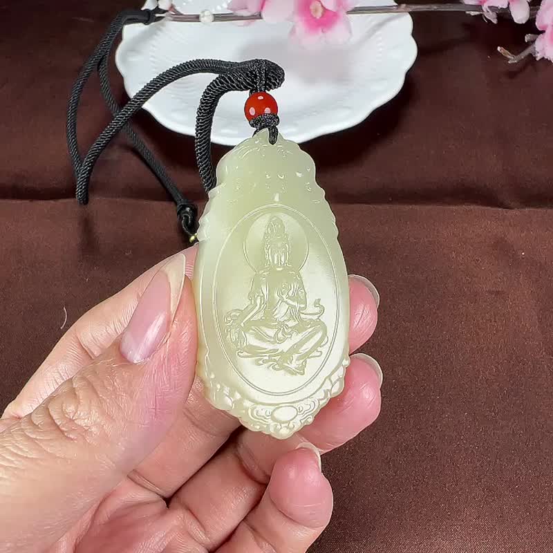 秒殺價 極品天然新疆和田玉若羌黃口料觀音吊墜玉質細膩溫潤 - 手鍊/手環 - 玉石 