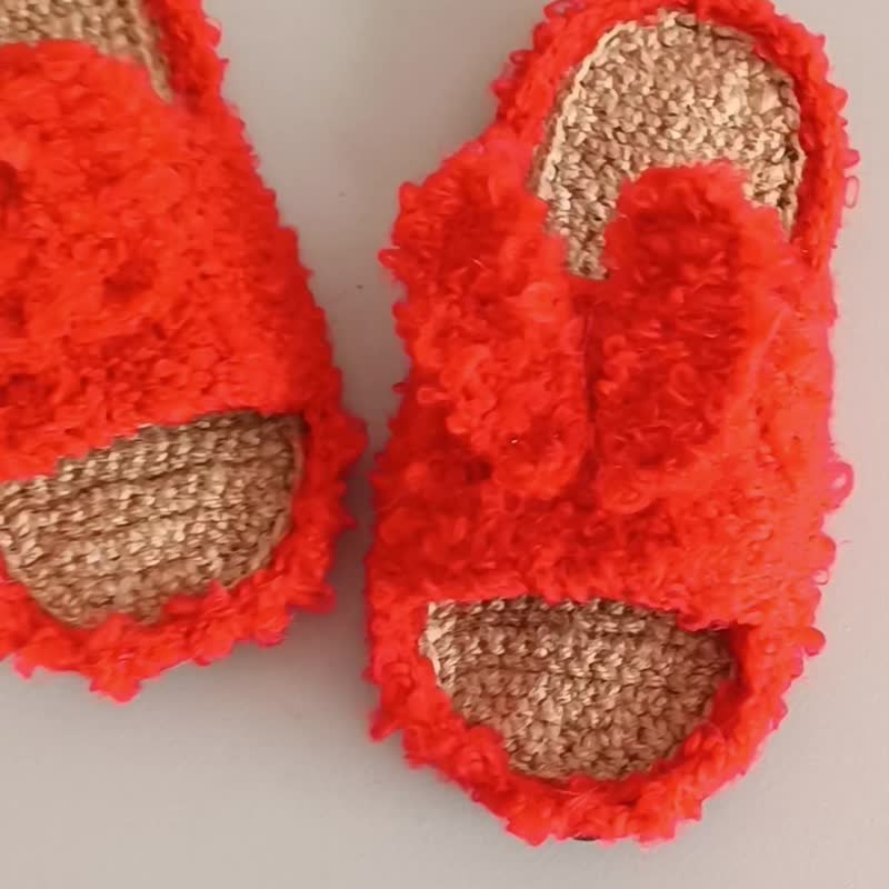 Red Bunny slippers new hemp handmade shoes non-slip sole - รองเท้าแตะในบ้าน - ผ้าฝ้าย/ผ้าลินิน สีแดง