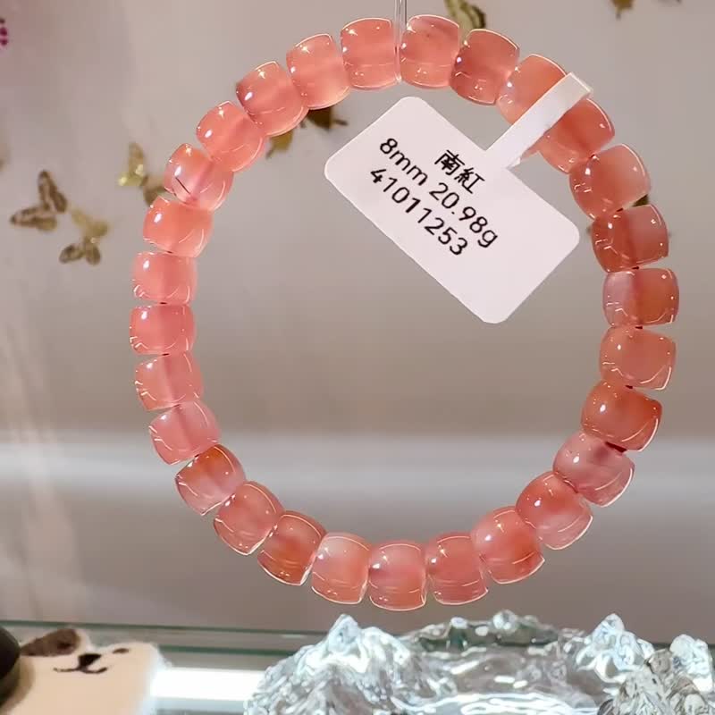 Bingpiaonan red translucent orange blossom 8mm 20.98g straight-cut beads protect the body and ward off evil spirits soothe the mind - สร้อยข้อมือ - คริสตัล สีแดง